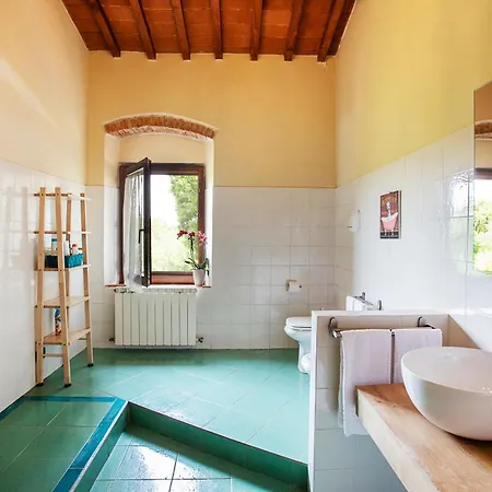 Вилла Luxury Chianti Countryside With Pool Bella Lisa Каврилья