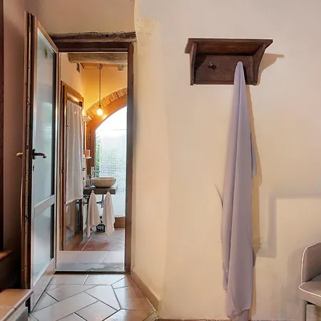 Вилла Luxury Chianti Countryside With Pool Bella Lisa